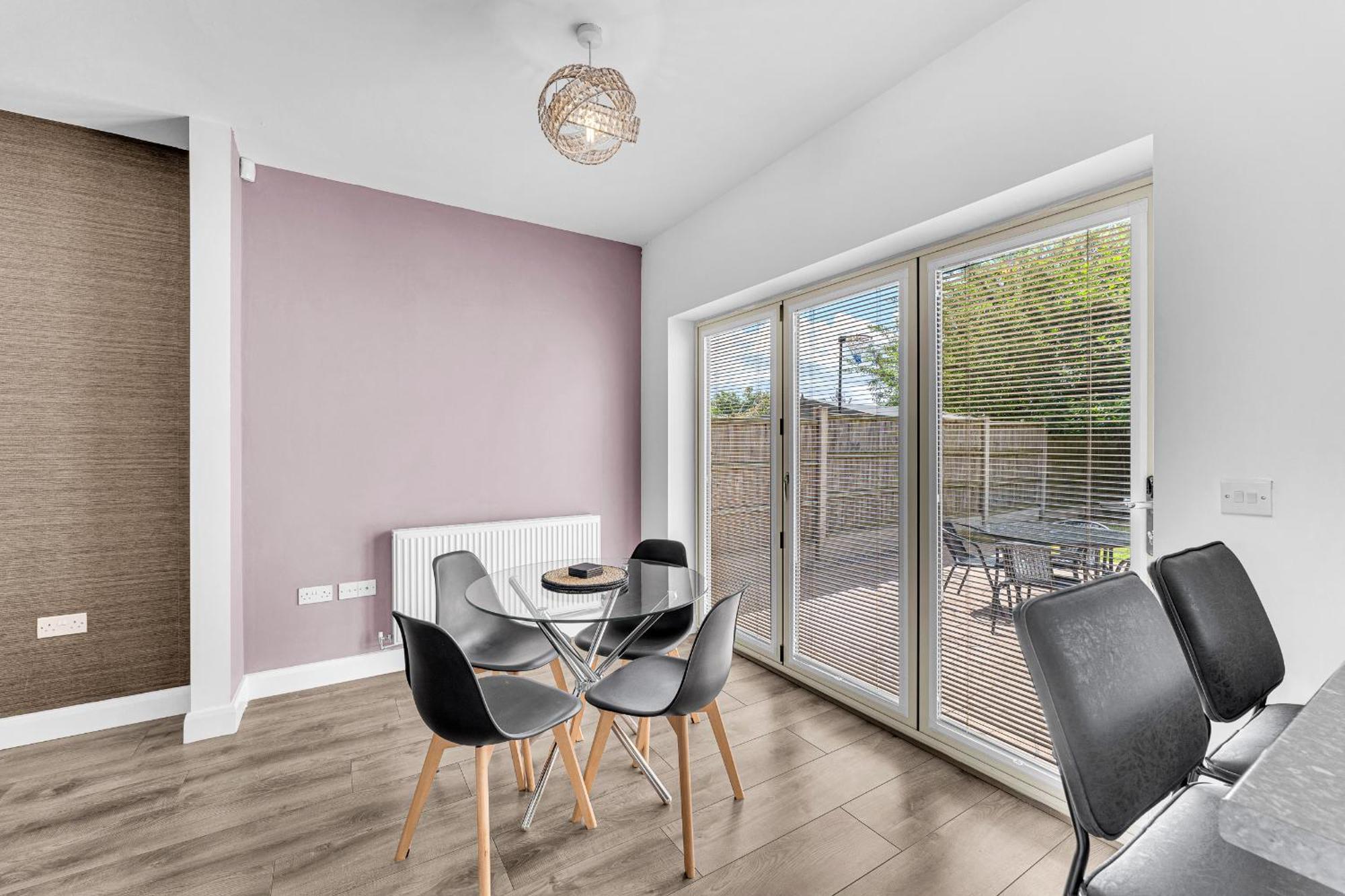 Brook Meadow House, 4 Bed House, Manchester Astley  ภายนอก รูปภาพ